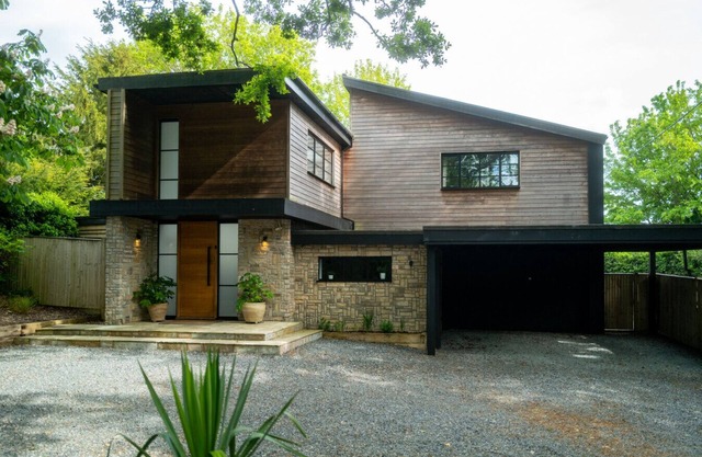 Exceptional House Hot Tub I Parking I Nature I 9 miles from Brighton