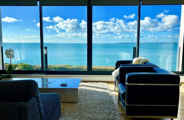 EXCEPTIONAL PANORAMIC sea view house, garden and terrace