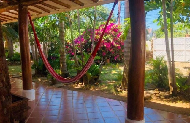 Exclusiva Casa de 5 cuartos cerca de playa Parguito