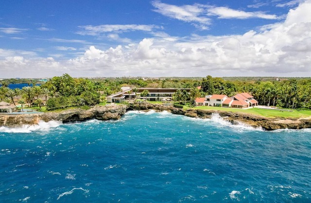 Exclusive and brand-new Oceanfront estate in all Casa de Campo®