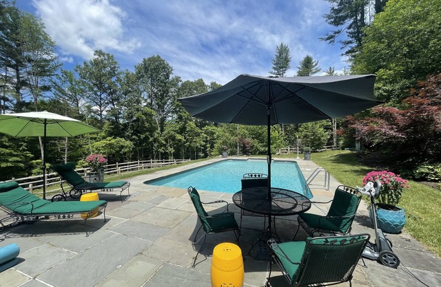 Exclusive & Bucolic Spot in Ideal Area with Private Pool!