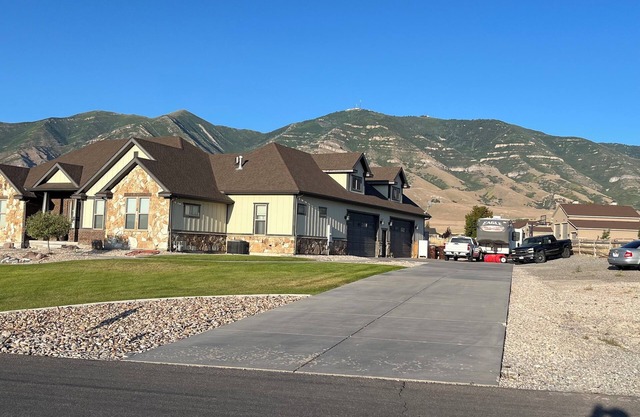 Executive 3BR Airport 15 Min Garage Project-Ready 1- Acre I-80 Access