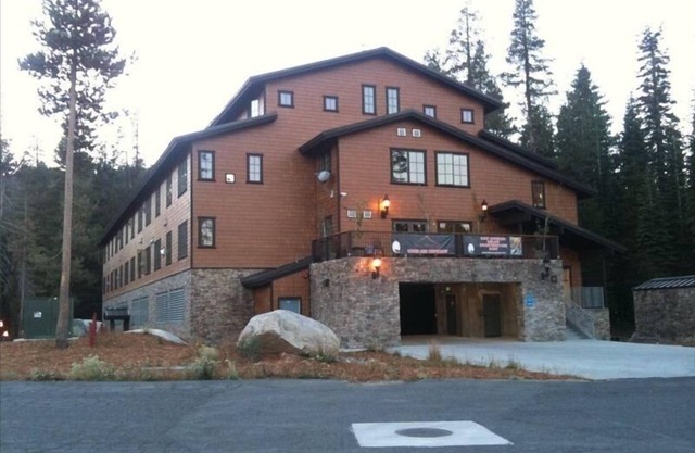 Executive Condo in Bear Valley Village W/Garage +Kid Friendly