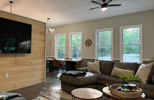 Expansive Retreat - All-Season Contemporary Farmhouse [Lakes & Mountains]