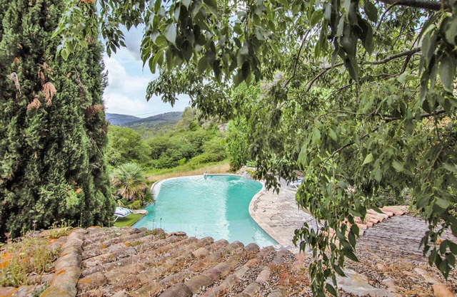Experiences, relaxation, sun and beach Welcome to Entrechaux.