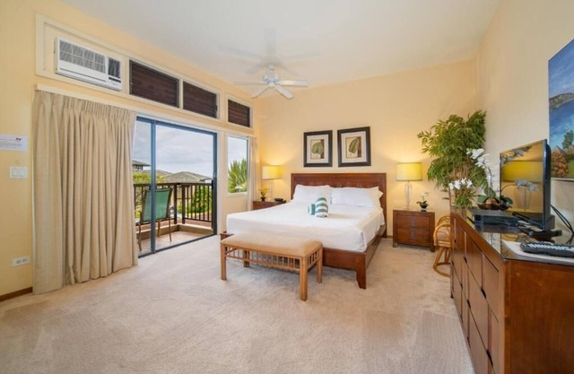 Explore Kapalua: Villas with Hiking Trails Nearby