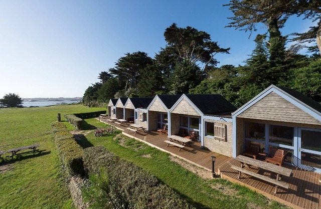 Explorez le Jardin Colonial de L'île de Batz : un Joyau du Nord-finistère, Parfa
