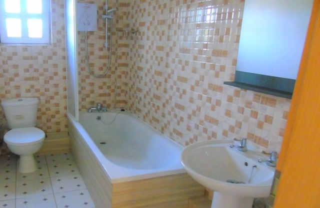 Exquisite 2-Bedroom Apartment (3B)