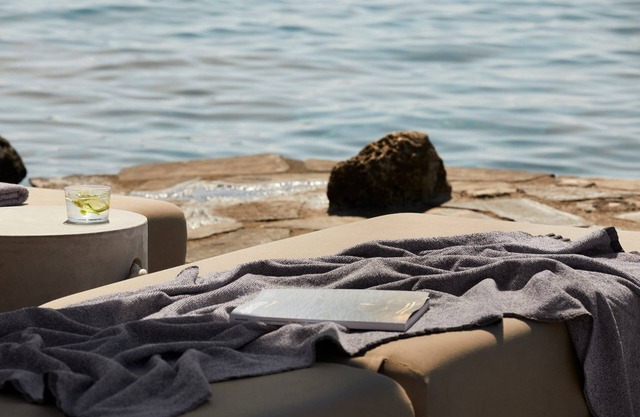 Exquisite Crete Hotel | Modern Seaside Bungalow | 1 Bedroom | Prime Location by.