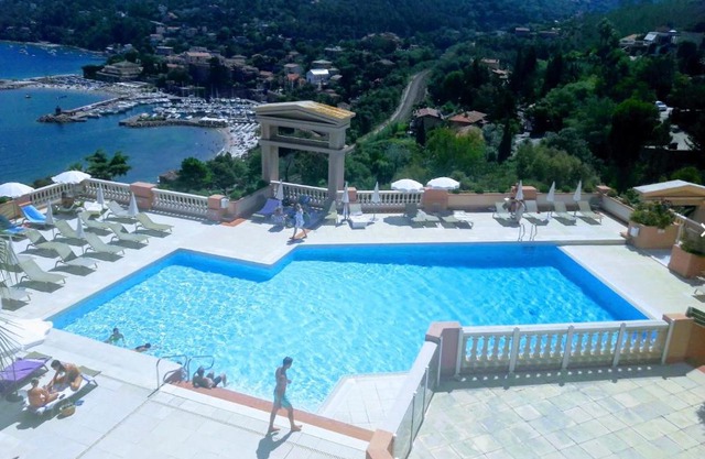 Extremely beautiful and charming apartment in a unforgettable location, recently renovated
