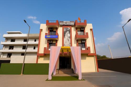 FabHotel Grand Highway