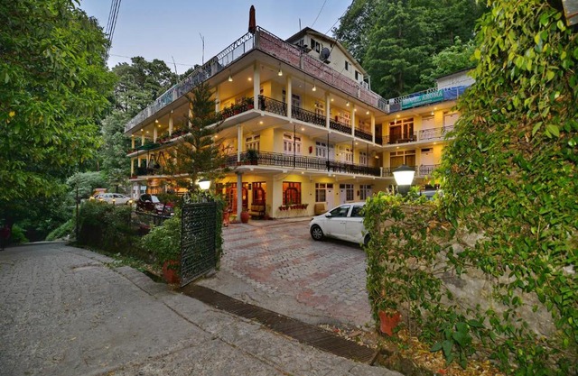 FabHotel Plus Aroma Nainital
