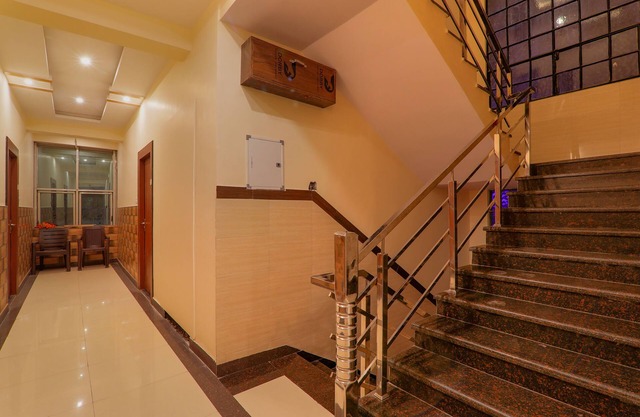 Fabhotel Shree Galaxy