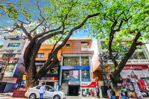 FabHotel Vista Suites - Frazer Town