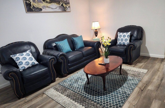 Fabulous 2-bedroom and 1-bathroom apartment with AC in charming Killeen