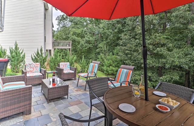 Fairburn Home w/ Fire Pit - 24 Mi to Atlanta!