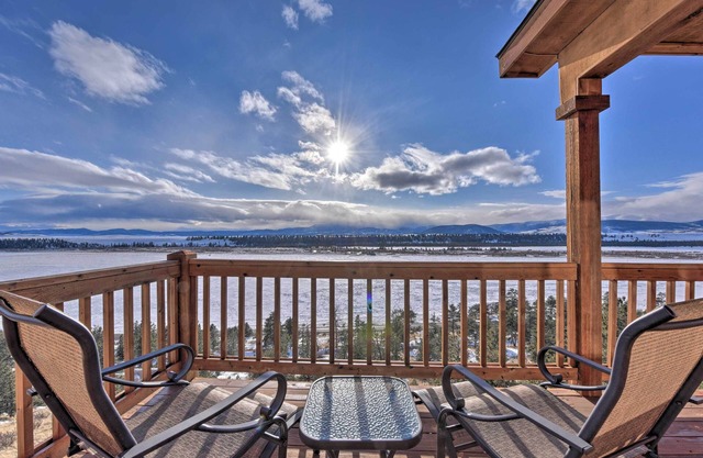 Fairplay Cabin w/Pool Table, Deck & Mountain View