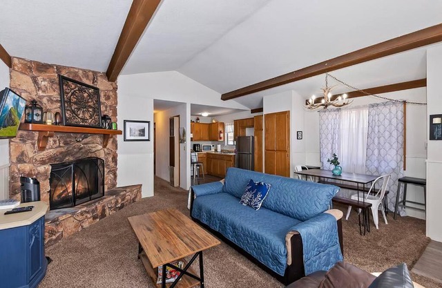 Fairway Big Bear Lodge/ airport convention center