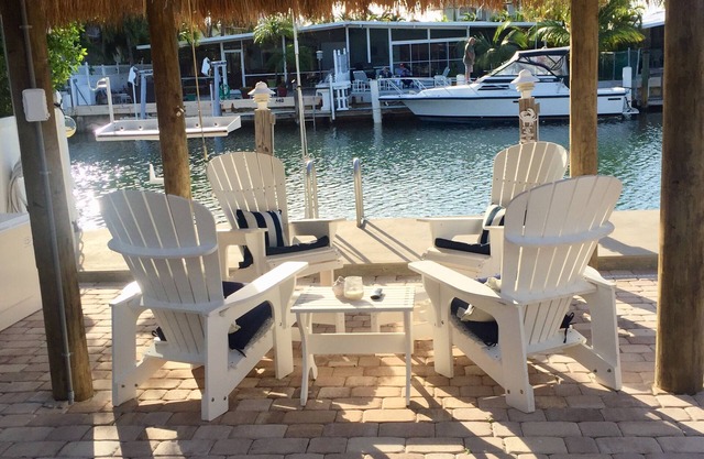 FALL RATES🍁CASA NAUTICA-KEY COLONY BEACH CABANA CLUB WITH PRIVATE BEACH & POOL