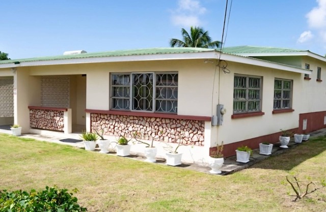 Families, Divers, Surfers & World Cup Visitors:nRelax in our serene island home.