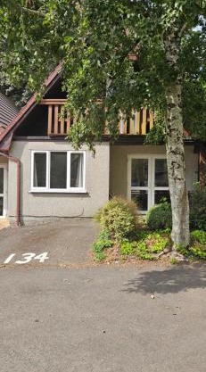 Family and dog-friendly holiday home - 134 Hengar Manor