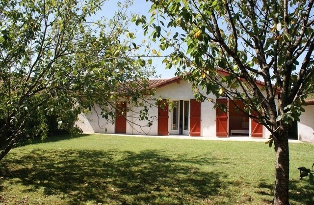 Family Basque house 5kms beaches