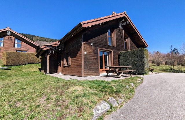 Family chalet with fireplace in Gérardmer