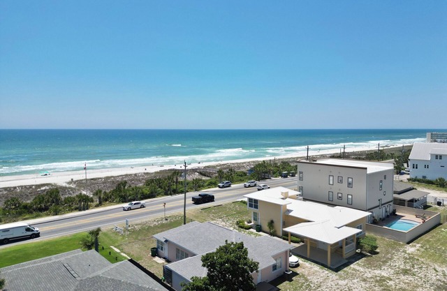 Family-Friendly Cottage Home Steps Away from the Beach
