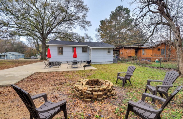 Family-Friendly Home in Jackson ~ 3 Mi to Stadium