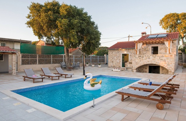 Family friendly house with a swimming pool Primošten Burnji, Primošten (K-21068)