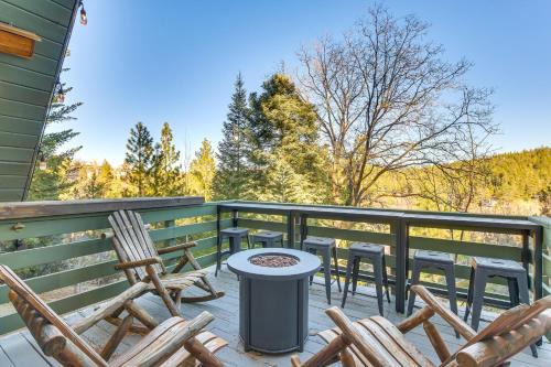 Family-Friendly Lake Arrowhead Cabin with Game Room!