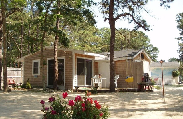 Family Friendly Rental w/heated pool, 1 mile to Ocean, 2BR w Kitchen/Grill