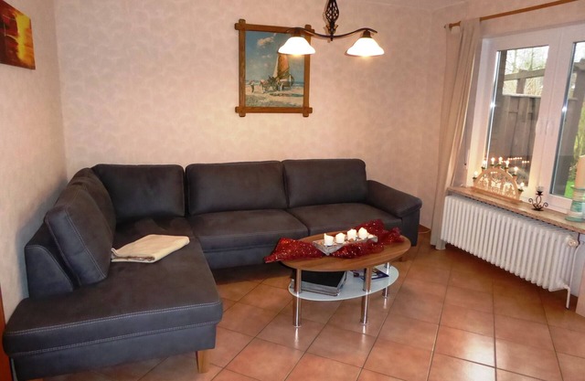Family-friendly vacation apartment with large garden