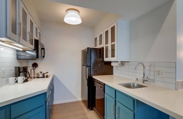 Family Fun at California's Great America Theme Park! 2BR Suite w/FREE Breakfast