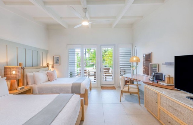 Family Getaway! 3 Tropical View Units, Outdoor Pools, Pet-friendly!