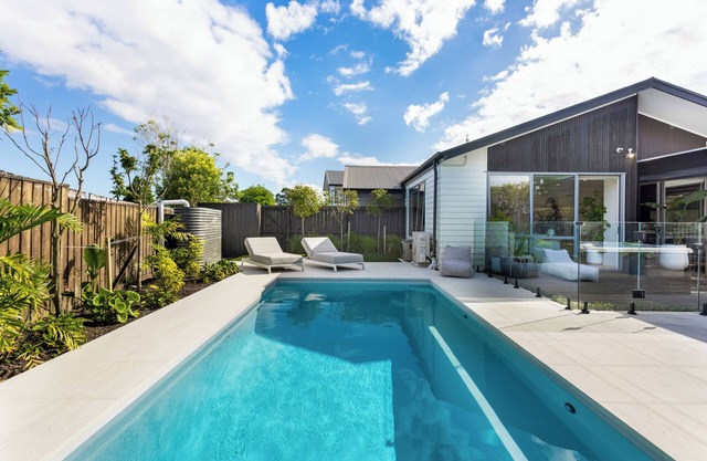 Family holiday home with pool, spa, and outdoor oasis for endless relaxation!