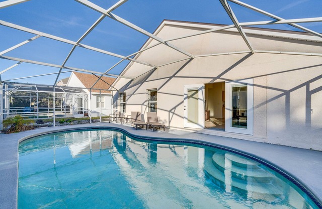 Family Home in Davenport w/Pool ~ 8 Mi to Disney