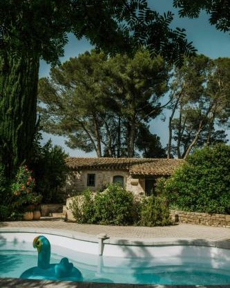 Family Home With Pool Near Lake Salagou