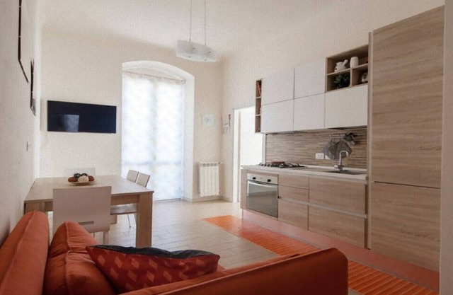 Family House La Spezia, 5Lands by train