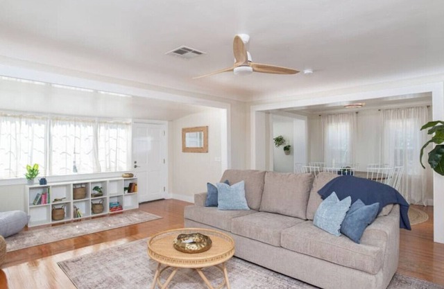 Family Retreat | Stunning Views | Modern Amenities