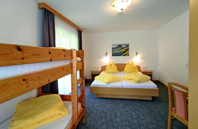 Family room, 1 bedroom - waterfall, hotel