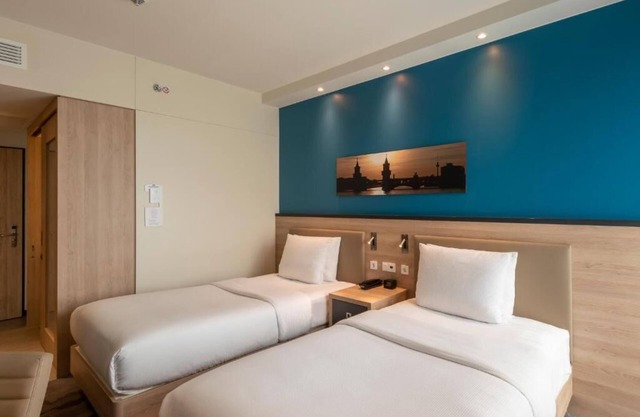 Family Rooms | Free Breakfast Buffet, Right Next to Alexanderplatz | 3 Units
