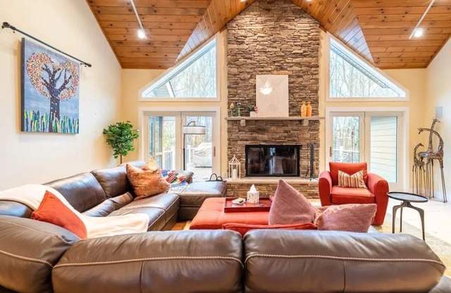 Family Vacation with Decorated Modern Comfort