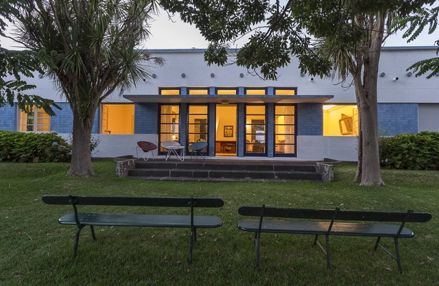 Family Villa in Charming Avenue - Ponta Delgada Center