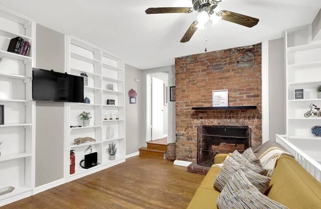 Fantastic area and unique apartment to make your stay an amazing experience