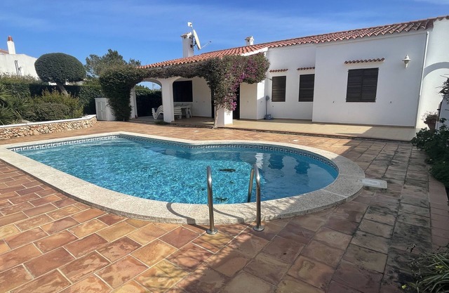 Fantastic Villa in Binixica, pool, A/C, close to beaches