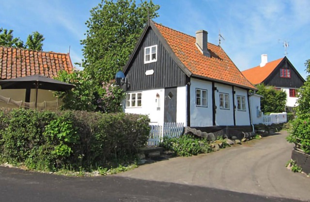 Fantastically inviting vacation home in the cozy listed area near the harbor.
