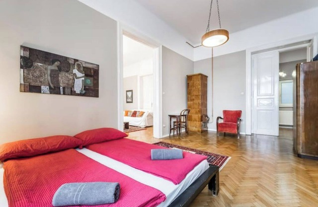 Fantastique Appartement Pour 13 Personnes Avec 3 Salles de Bain