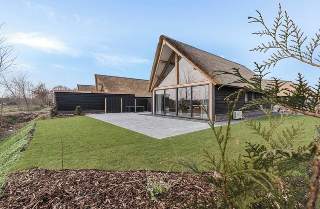 Farm Lodge 708 - Three Bedroom Resort, Sleeps 6