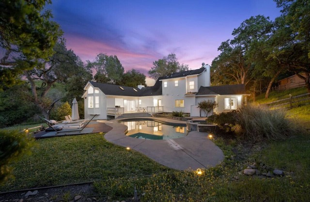 Farmhouse at Sonoma Oaks. Hot Tub, Pool, Bocce!